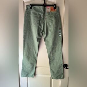 Levi's Slim Fit Jeans in Light Green